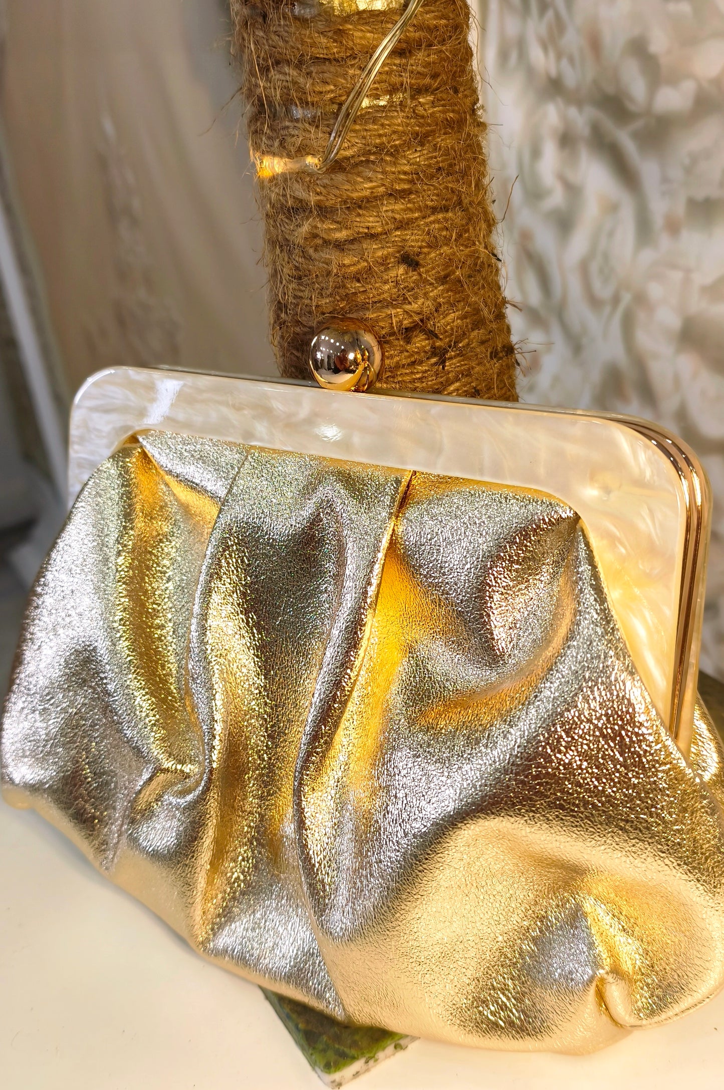Pochette DAPHNÉ dorée